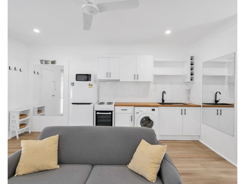 33/87-91 Earl Street, Westcourt QLD 4870