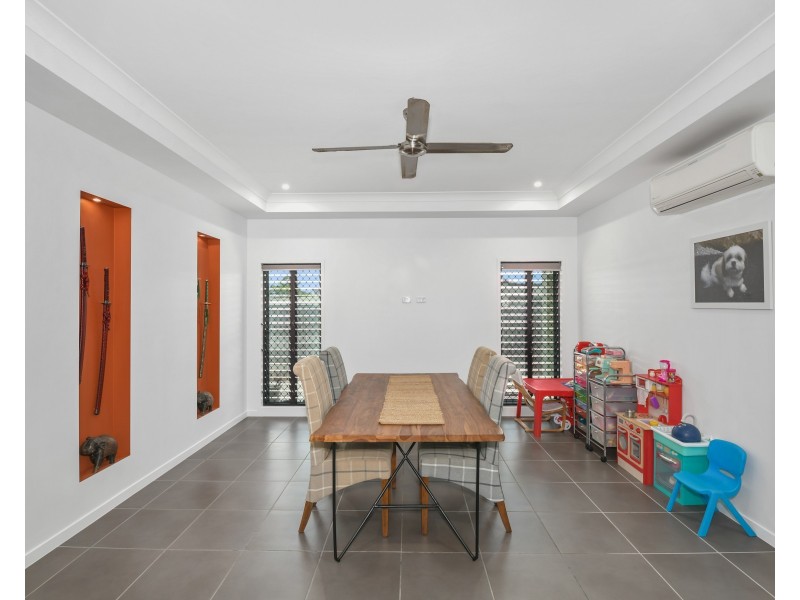 25 The Peak Road, Brinsmead QLD 4870