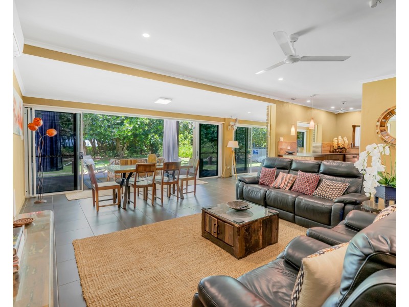 6 Camelia Close, Wonga Beach QLD 4873