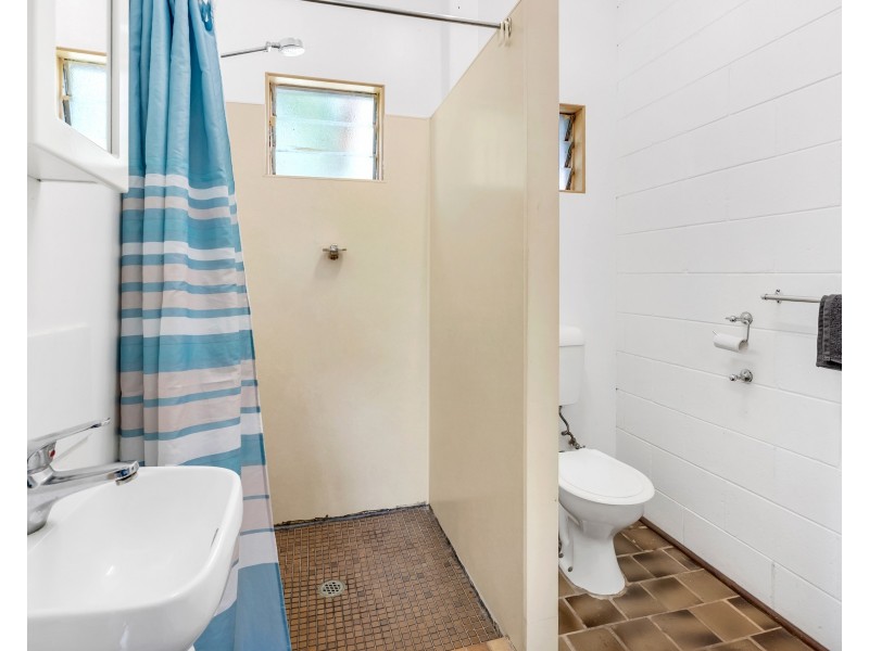 64 Howard Street, Cooktown QLD 4895