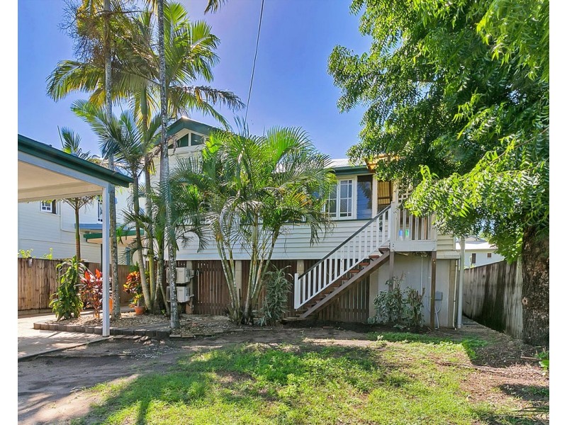 30 Winkworth Street, Bungalow QLD 4870