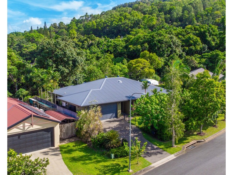 95 Michaelangelo Drive, Redlynch QLD 4870