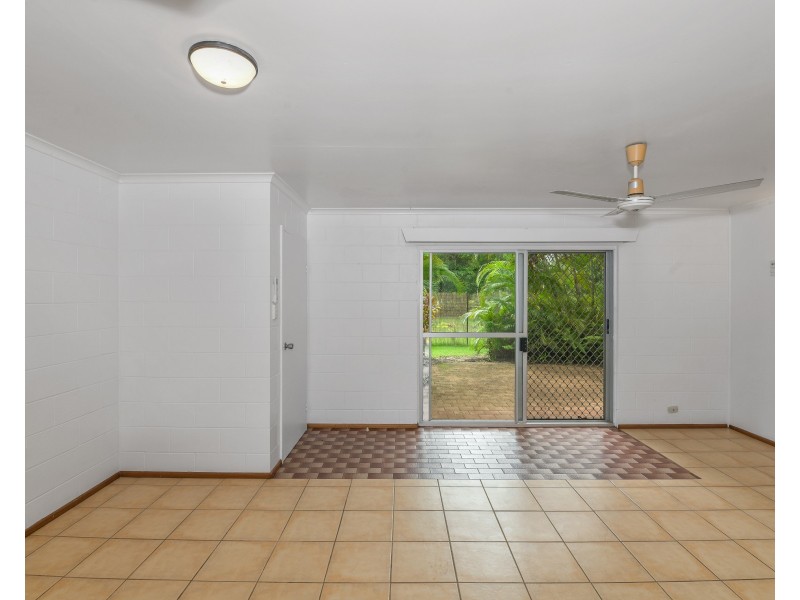 7 Dawson Street, Bramston Beach QLD 4871