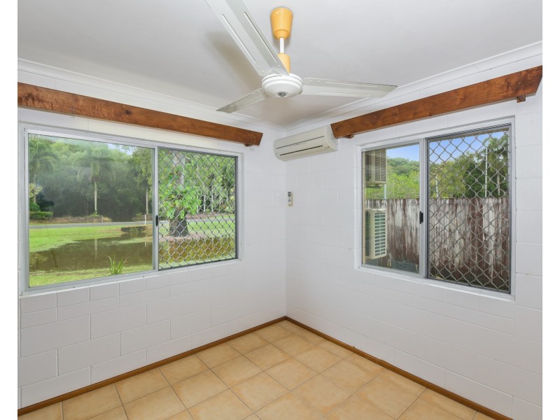 7 Dawson Street, Bramston Beach QLD 4871