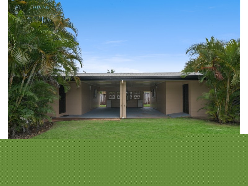 7 Dawson Street, Bramston Beach QLD 4871