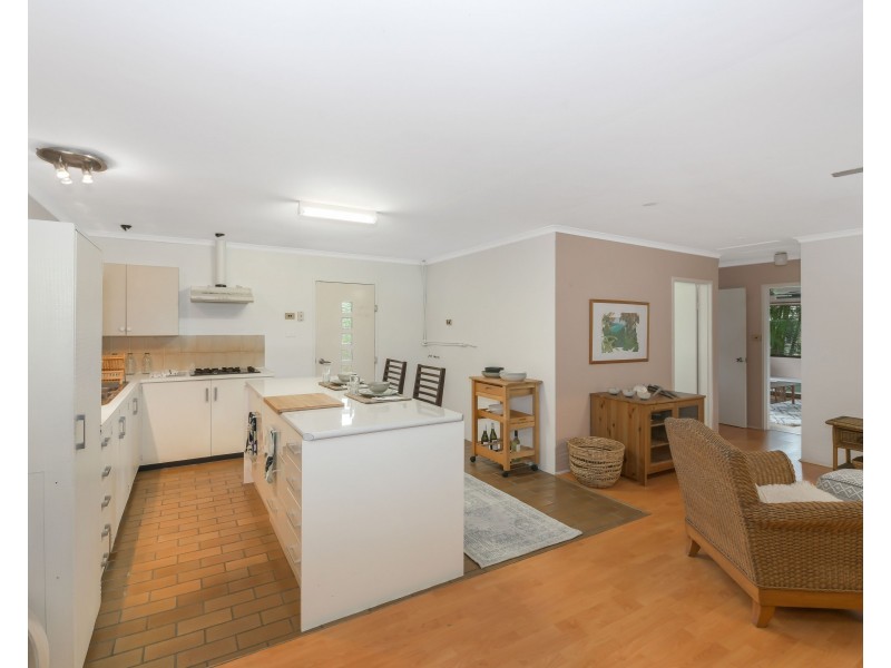 3 Dawson Street, Bramston Beach QLD 4871