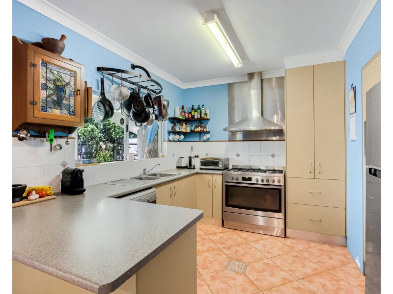 63 Ravizza Drive, Edmonton QLD 4869