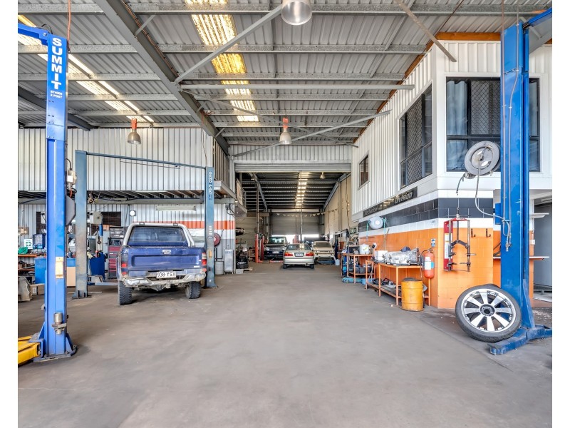 186-190 Scott Street, Bungalow QLD 4870