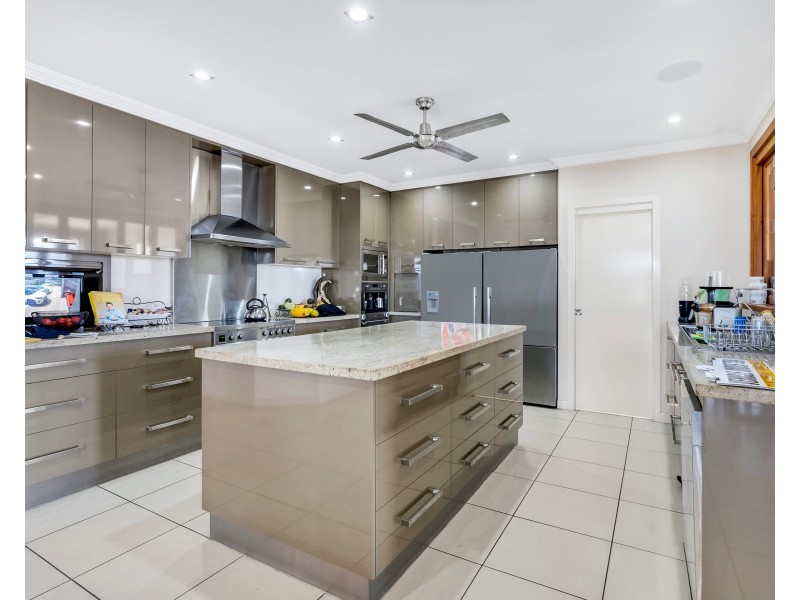 186-190 Scott Street, Bungalow QLD 4870