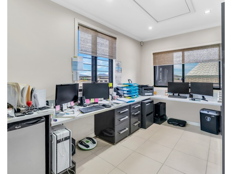 186-190 Scott Street, Bungalow QLD 4870