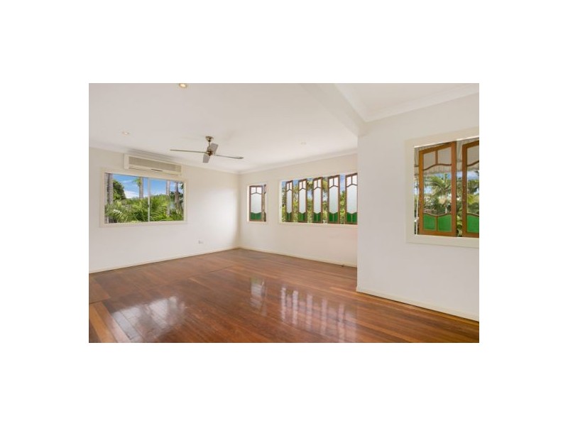 5 Keeble Street, Stratford QLD 4870