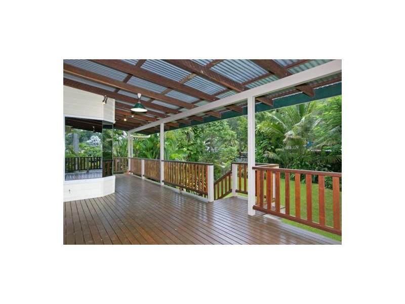 5 Keeble Street, Stratford QLD 4870