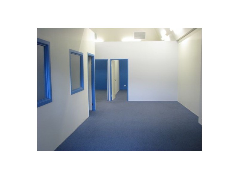 Suite 25/12-20 Toogood Road, Woree QLD 4868