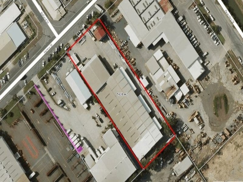 109-111 Kenny Street, Portsmith QLD 4870