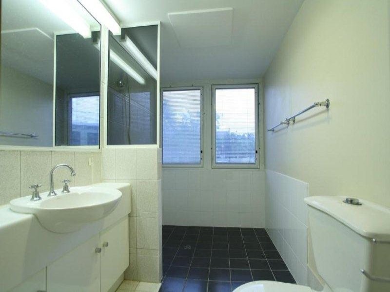 101/279 Esplanade, Cairns North QLD 4870