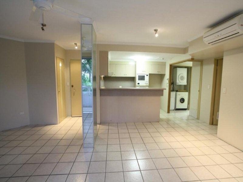 101/279 Esplanade, Cairns North QLD 4870