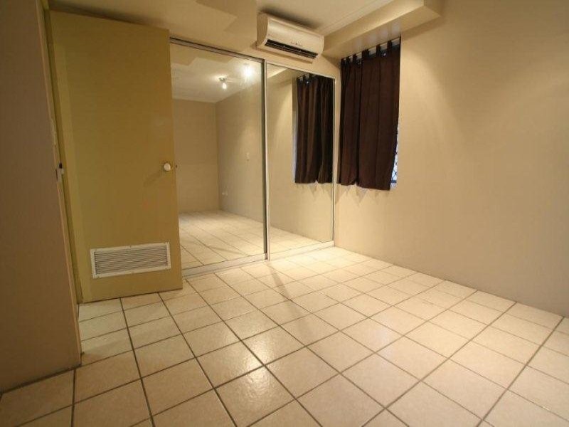 101/279 Esplanade, Cairns North QLD 4870