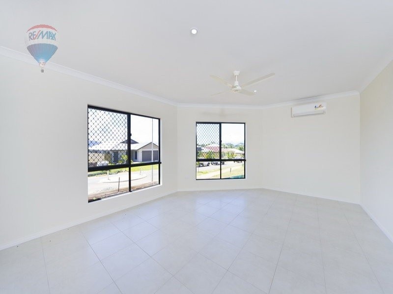 59 City View Crescent, Mooroobool QLD 4870