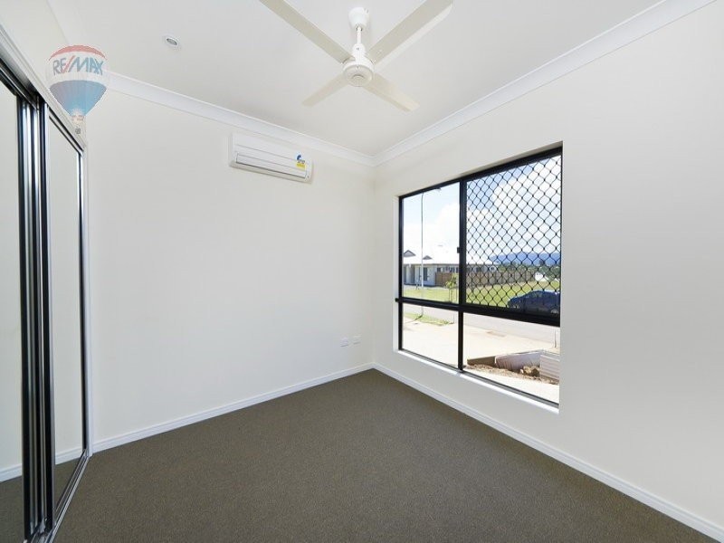 59 City View Crescent, Mooroobool QLD 4870