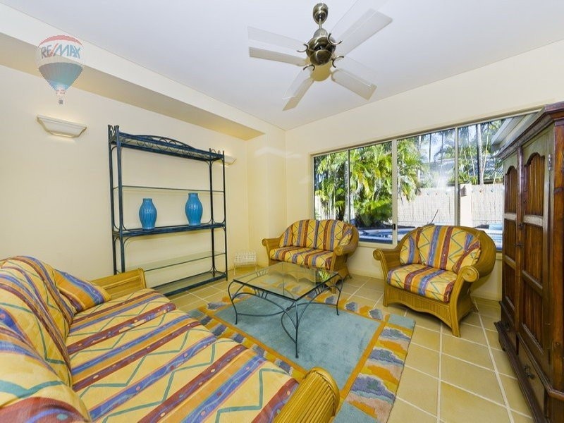 8 Miara Close, Kewarra Beach QLD 4879