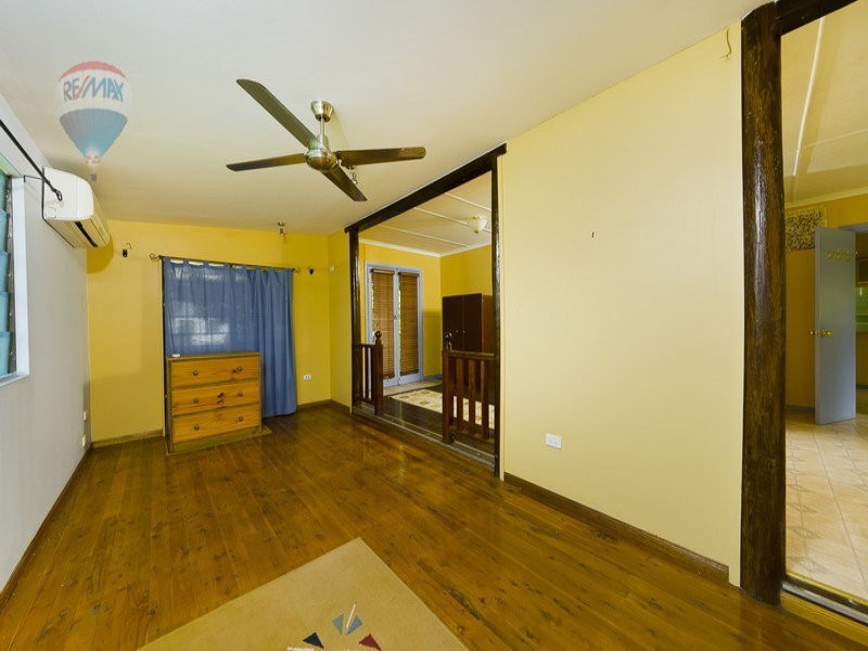 8 Dollisson Street, Manunda QLD 4870