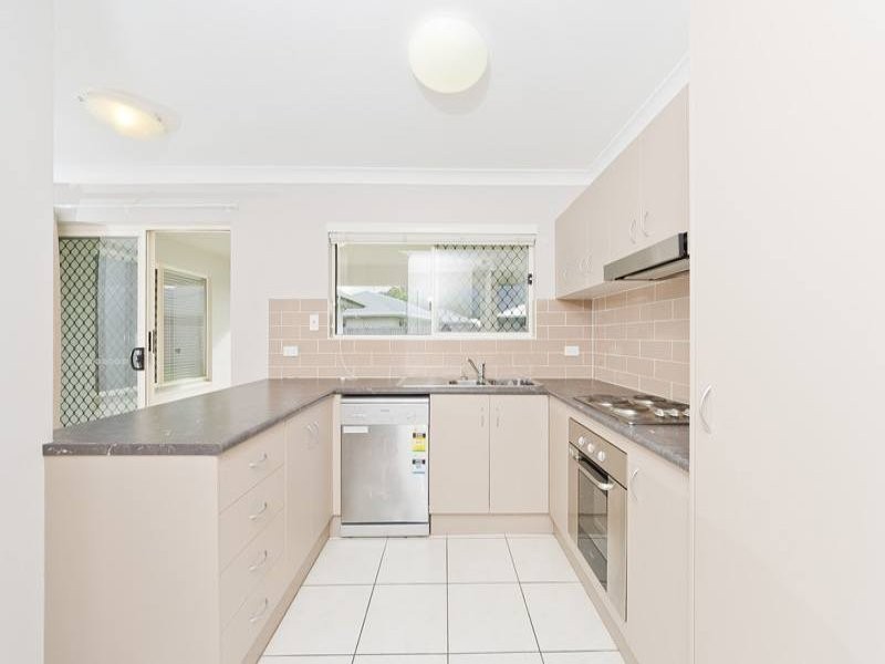 3 Disney Street, White Rock QLD 4868