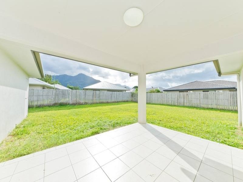 3 Disney Street, White Rock QLD 4868