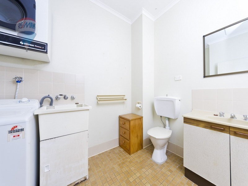 18/21-23 Poinciana, Holloways Beach QLD 4878