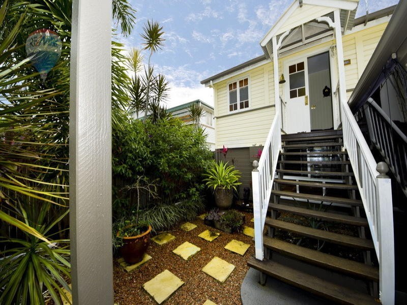 12 Denbeigh Street, Parramatta Park QLD 4870