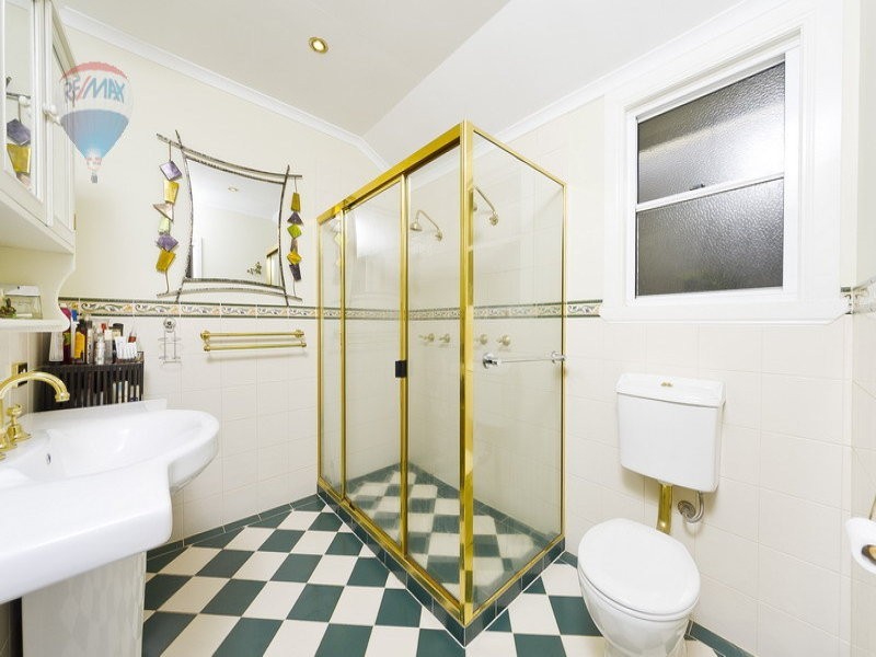 12 Denbeigh Street, Parramatta Park QLD 4870