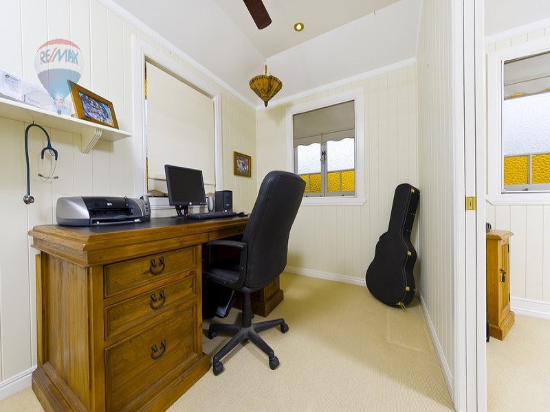 12 Denbeigh Street, Parramatta Park QLD 4870
