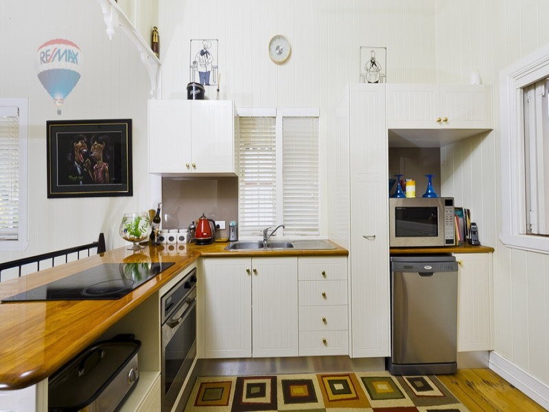 12 Denbeigh Street, Parramatta Park QLD 4870