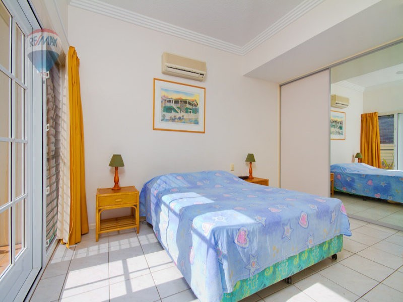 2/178 McLeod Street, Cairns North QLD 4870