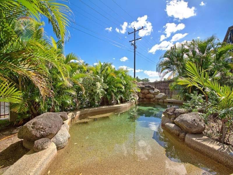 2/178 McLeod Street, Cairns North QLD 4870
