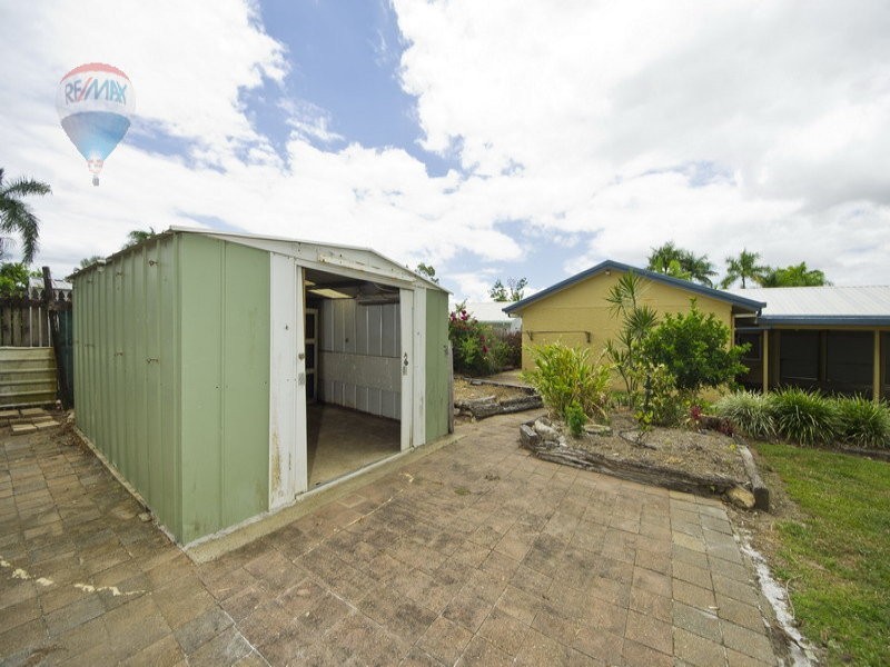 50 Bathurst Street, Bentley Park QLD 4869