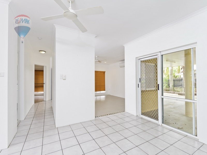 50 Bathurst Street, Bentley Park QLD 4869