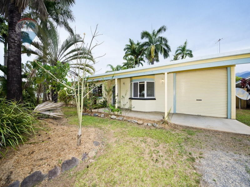 42 Bathurst Drive, Bentley Park QLD 4869