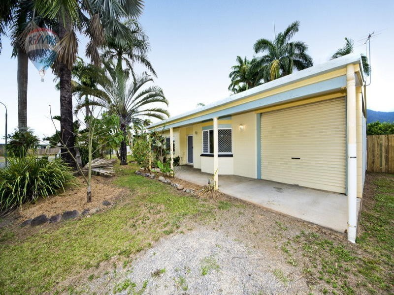 42 Bathurst Drive, Bentley Park QLD 4869