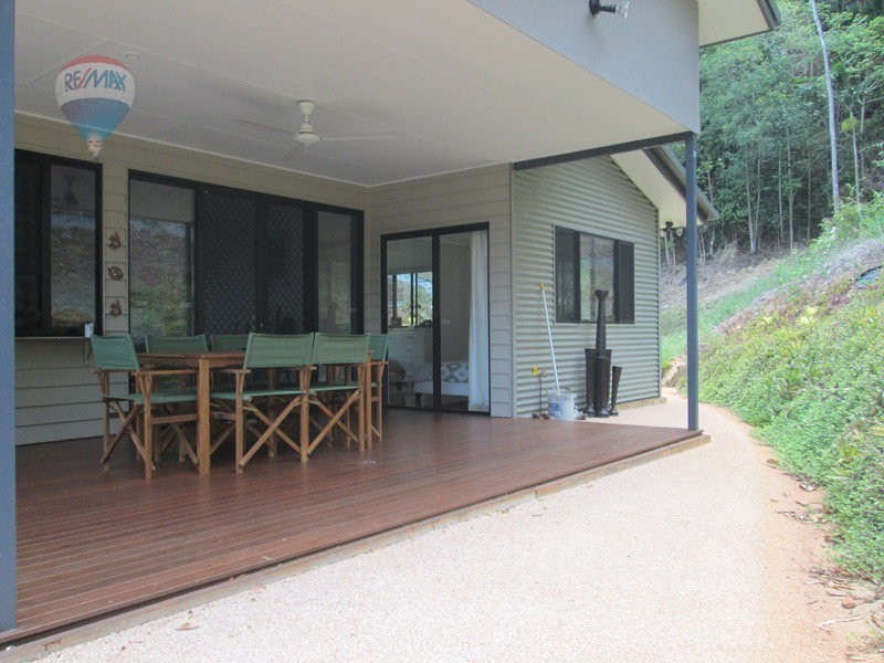 12 Palmer Rise, Brinsmead QLD 4870