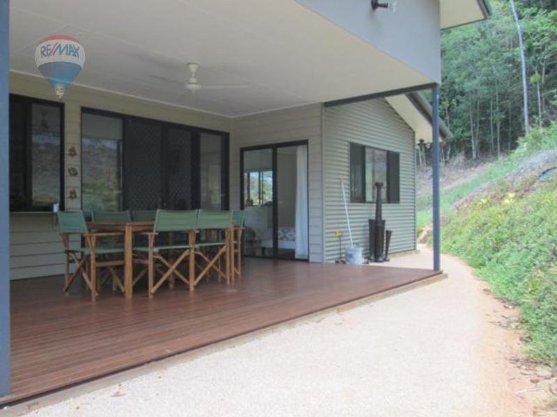 12 Palmer Rise, Brinsmead QLD 4870