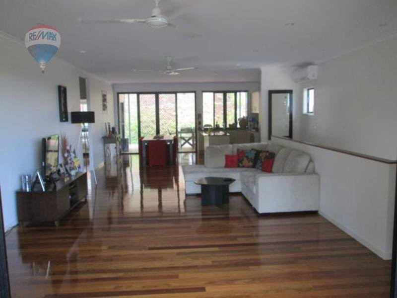 12 Palmer Rise, Brinsmead QLD 4870