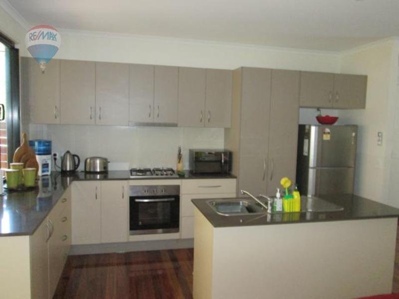 12 Palmer Rise, Brinsmead QLD 4870