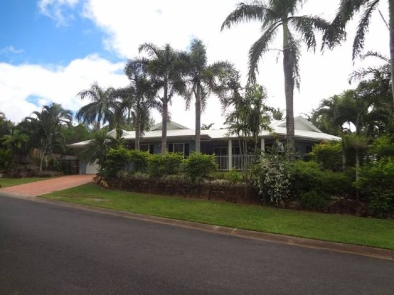 1 Albizia Close, Redlynch QLD 4870