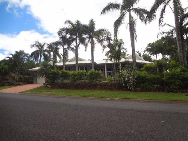 1 Albizia Close, Redlynch QLD 4870