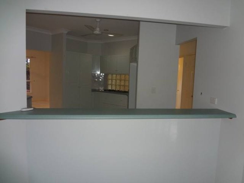 1 Albizia Close, Redlynch QLD 4870