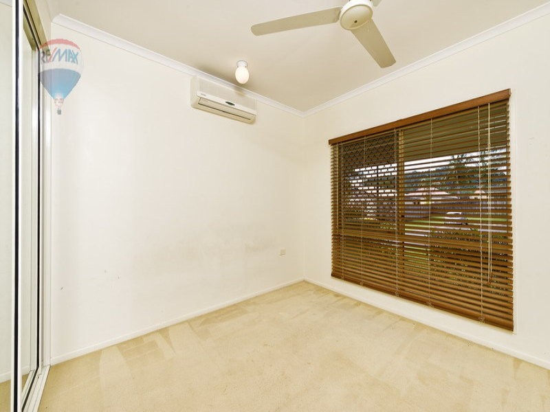 5 Sherwood Close, Brinsmead QLD 4870