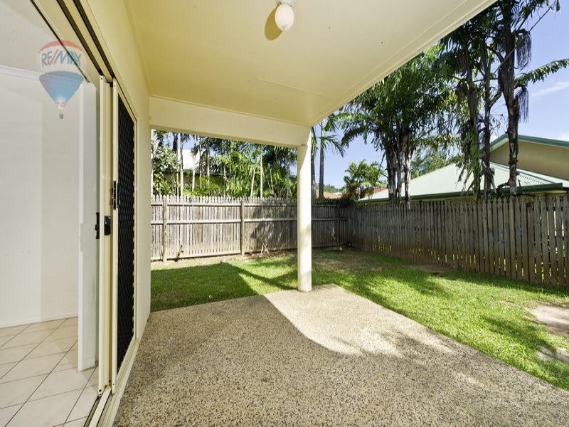 5 Sherwood Close, Brinsmead QLD 4870