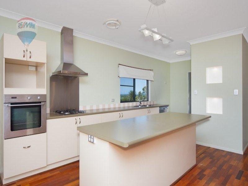 10 Turpentine Street, Redlynch QLD 4870