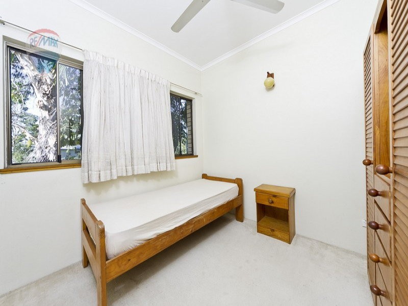 15/21-23 Poinciana Street, Holloways Beach QLD 4878