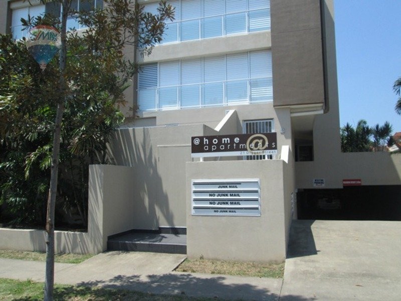 3/21 Digger Street, Cairns North QLD 4870